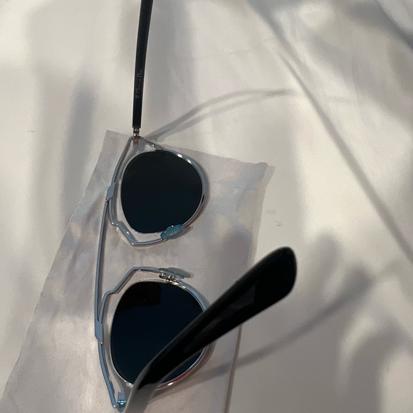 Dior So Real Sunglasses - Picture 10 of 10